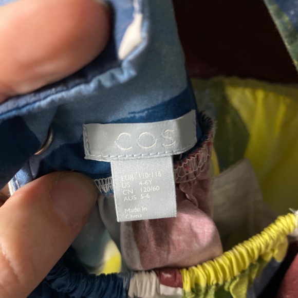 COS original fancy dress size 4-6 years - Picture 5 of 5